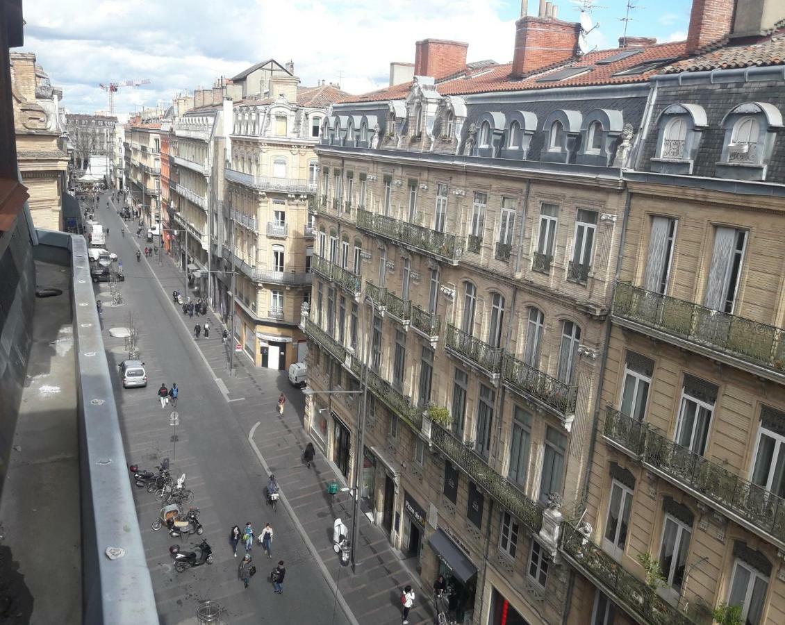 Studio Typique Toulousain Capitole Toulouse Bagian luar foto